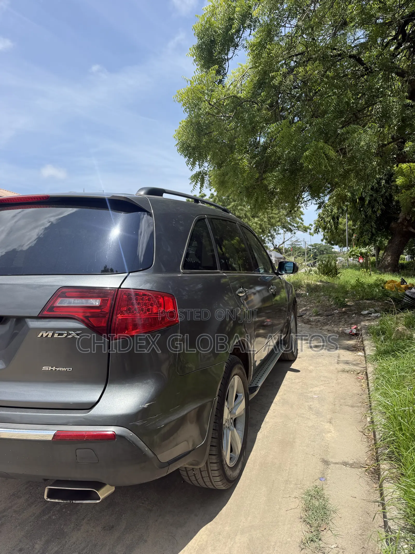 Acura MDX Advance Package SUV AWD (3.7L 6cyl 6A) 2011 Gray
