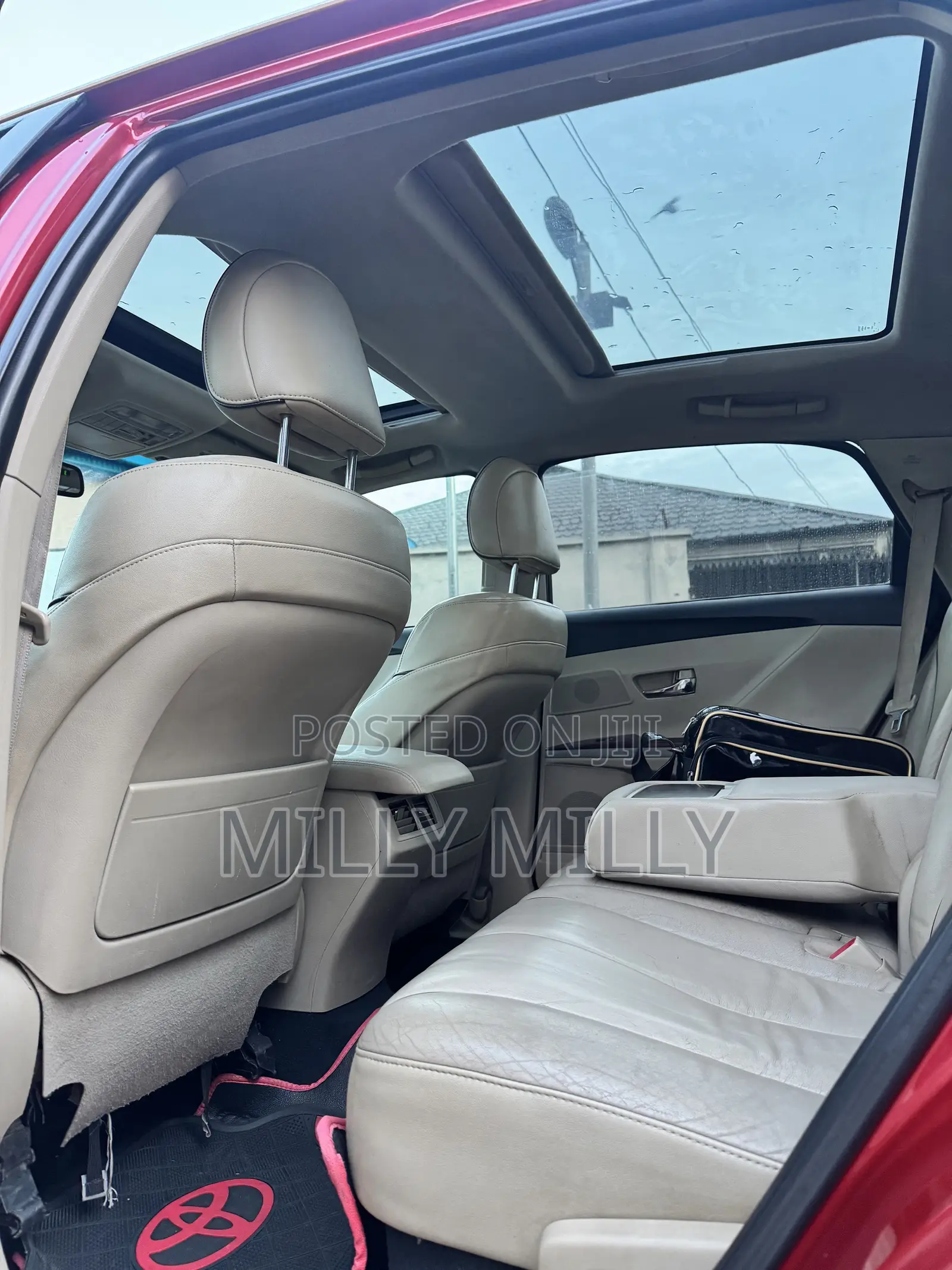 Toyota Venza 2010 Red