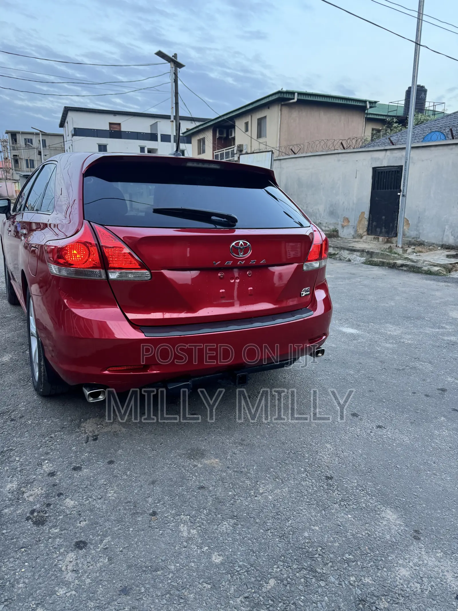 Toyota Venza 2010 Red