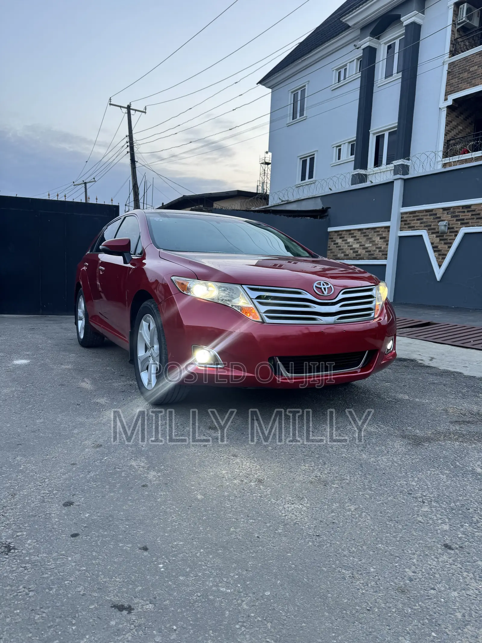 Toyota Venza 2010 Red