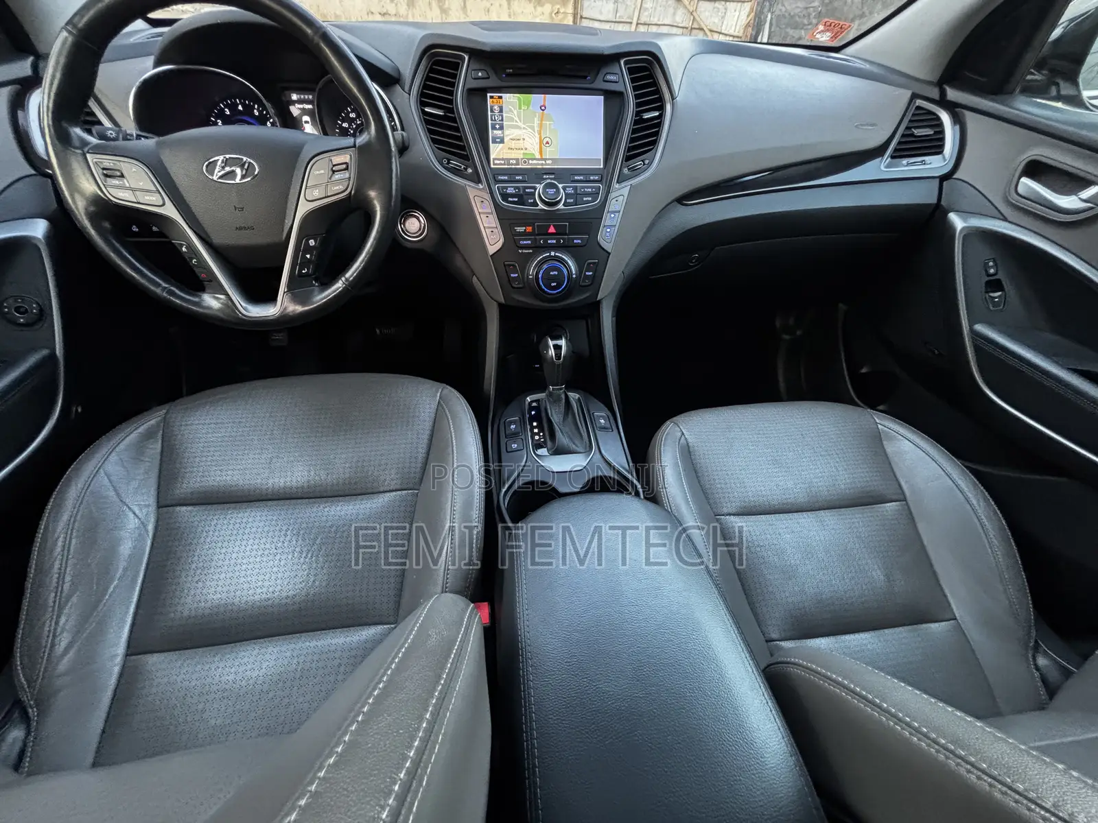 Hyundai Santa Fe Limited 4dr SUV AWD w/Saddle Interior (3.3L 6cyl 6A)