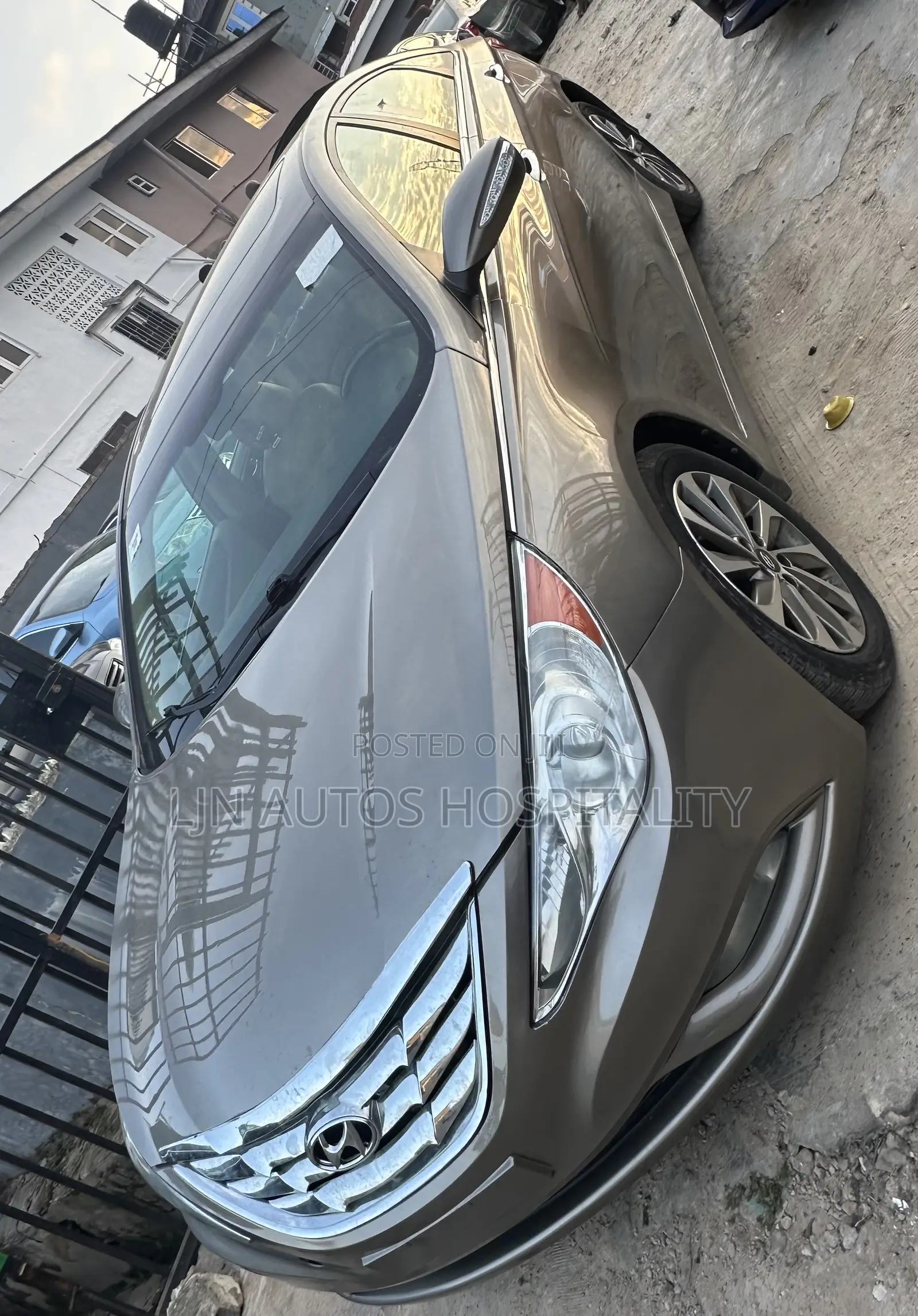 Hyundai Sonata Limited 4dr Sedan (2.0L 4cyl Turbo 6A) 2014 Pink