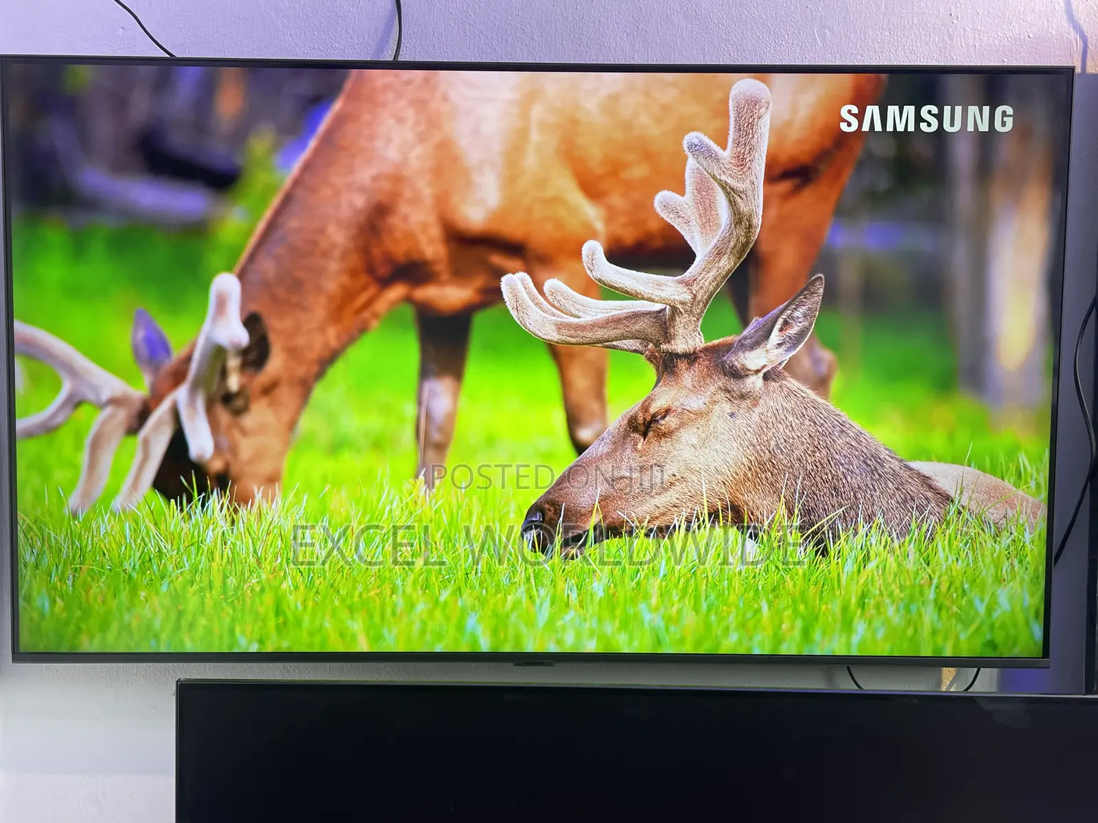 50” Samsung AirSlim Designed Crystal UHD Smart TV With Accessories