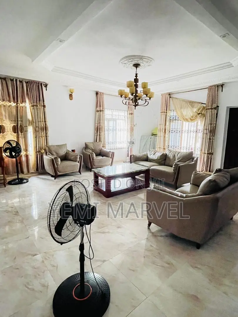3bdrm Bungalow in Gbopa, Ologuneru for sale