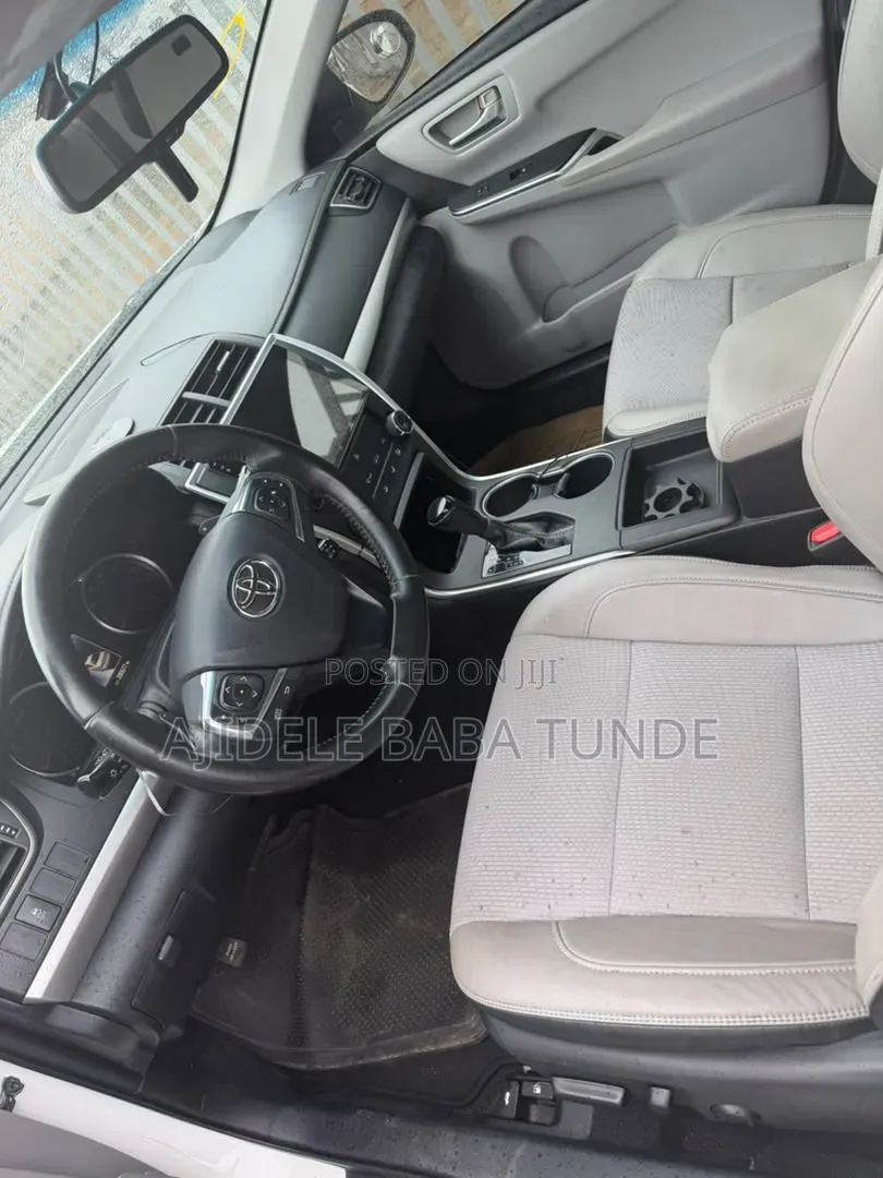 Toyota Camry 2016 White