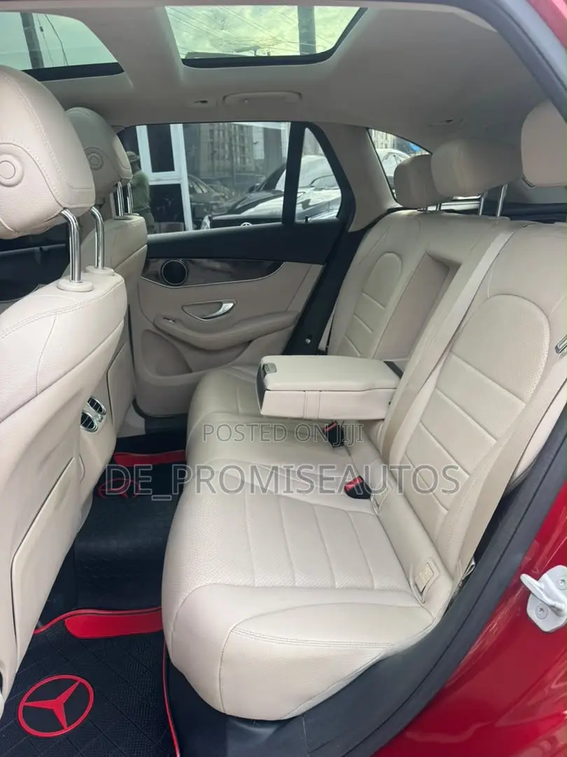 Mercedes-Benz GLC-Class 2016 Red
