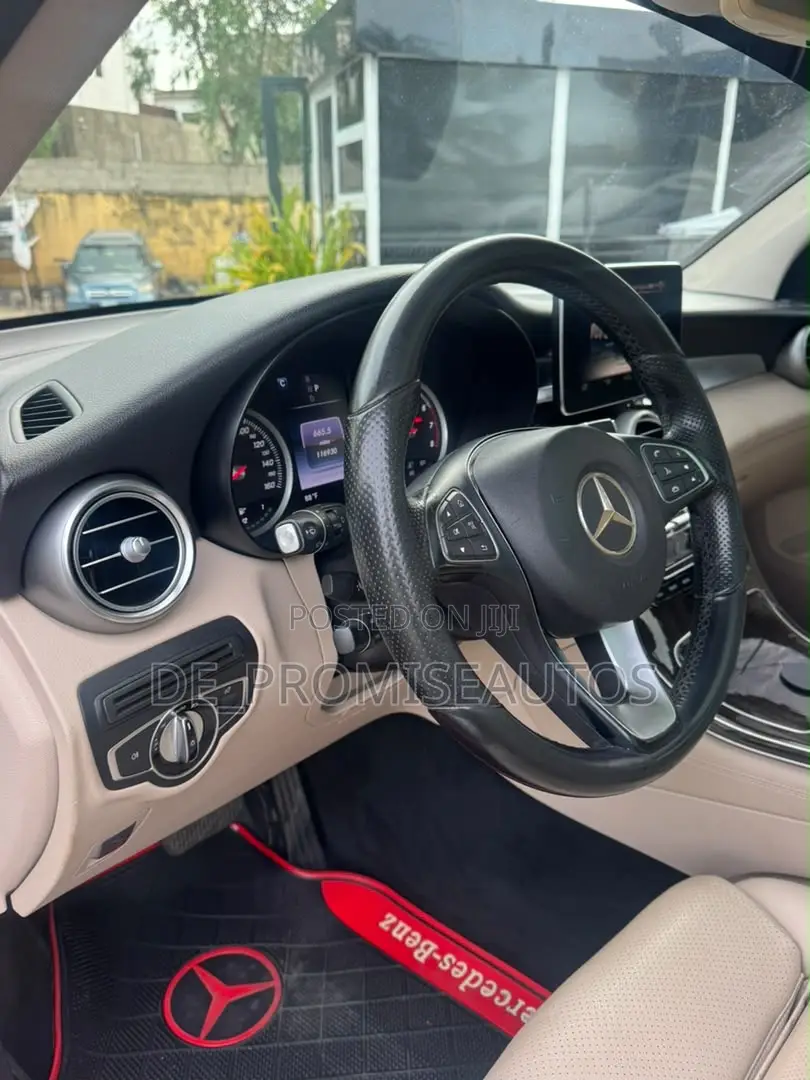 Mercedes-Benz GLC-Class 2016 Red