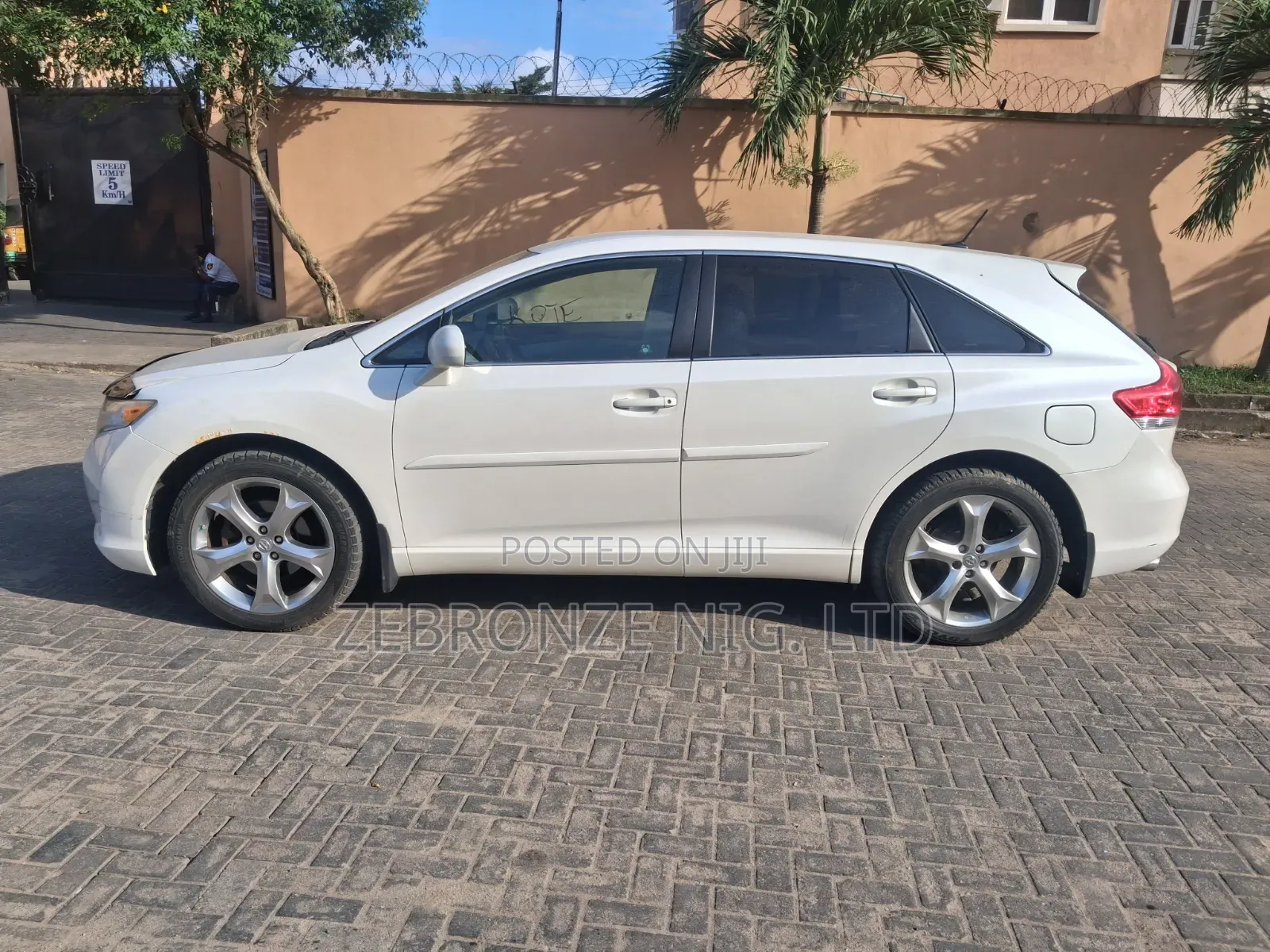 Toyota Venza 2012 White