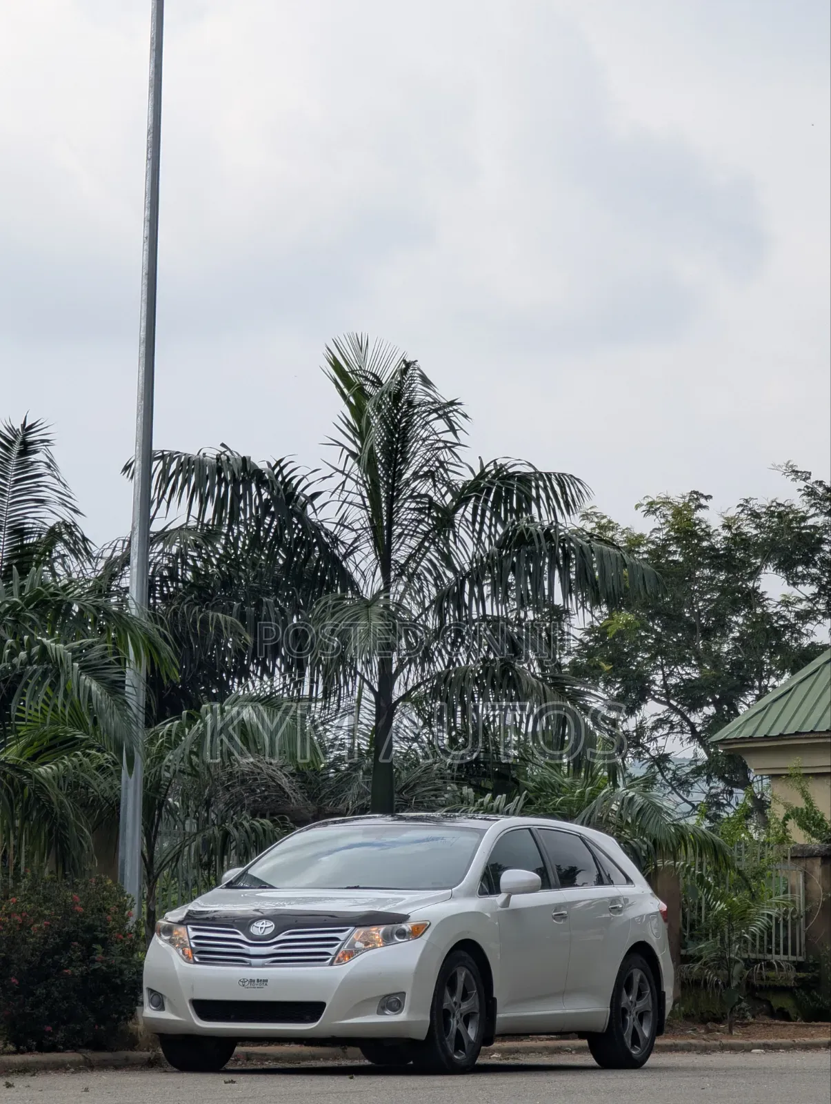 Toyota Venza 2010 White