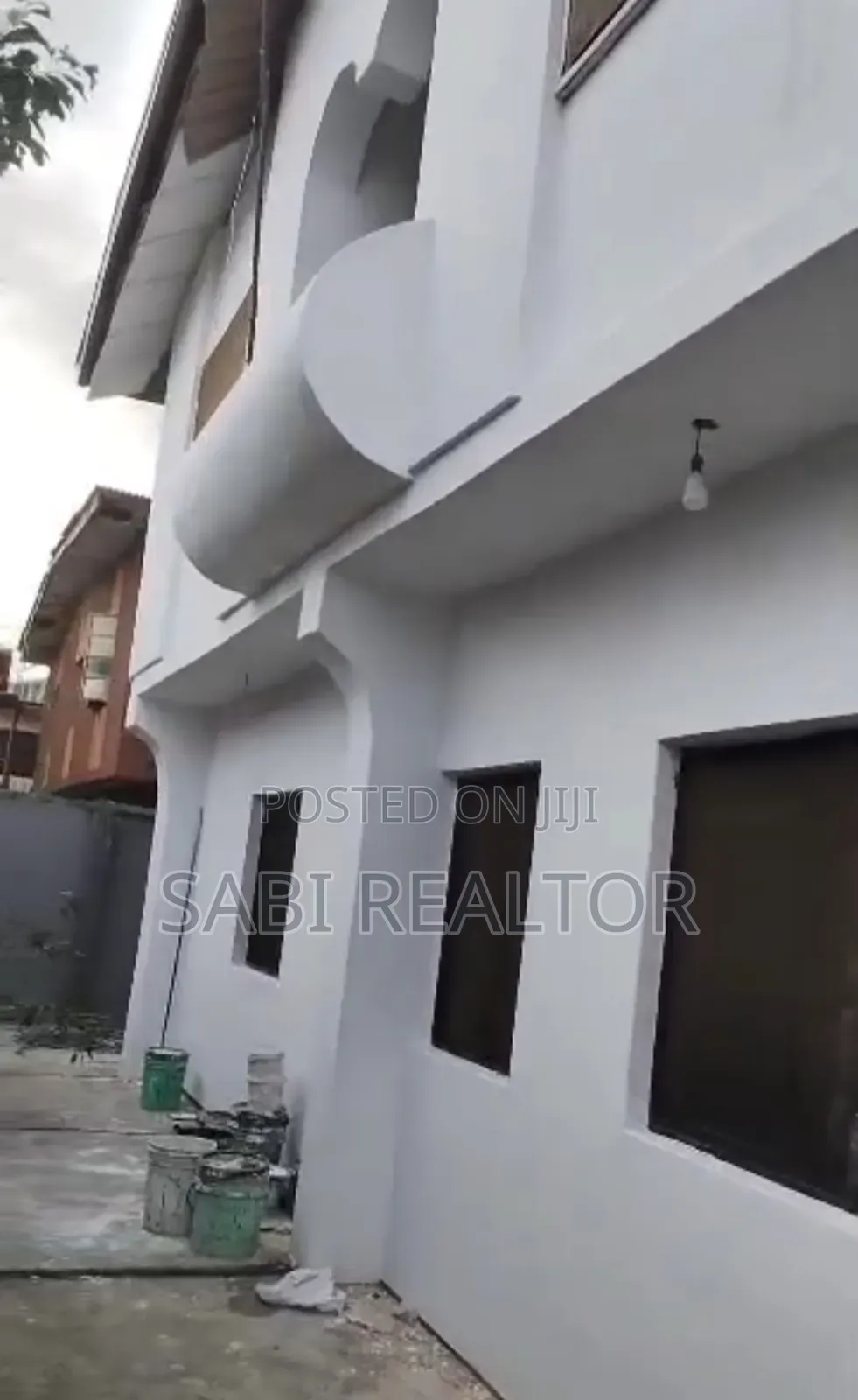 Furnished 3bdrm Block of Flats in Abaranje for sale