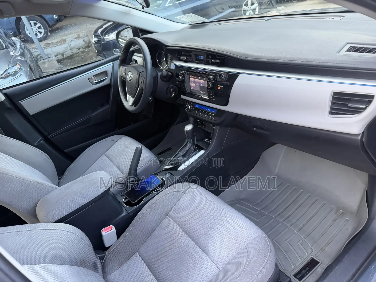 Toyota Corolla LE 4dr Sedan (1.8L 4cyl CVT) 2015 Blue