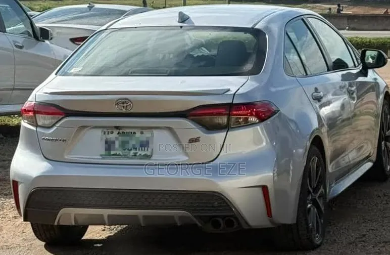 Toyota Corolla 2019 Silver
