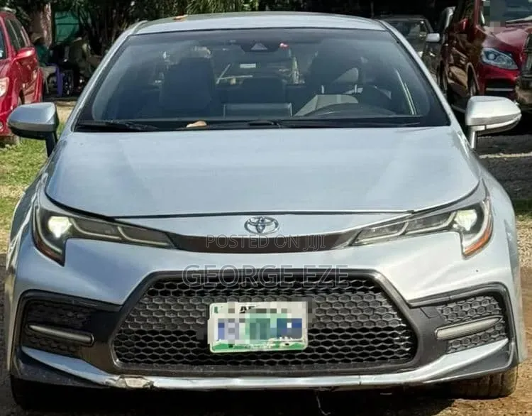 Toyota Corolla 2019 Silver
