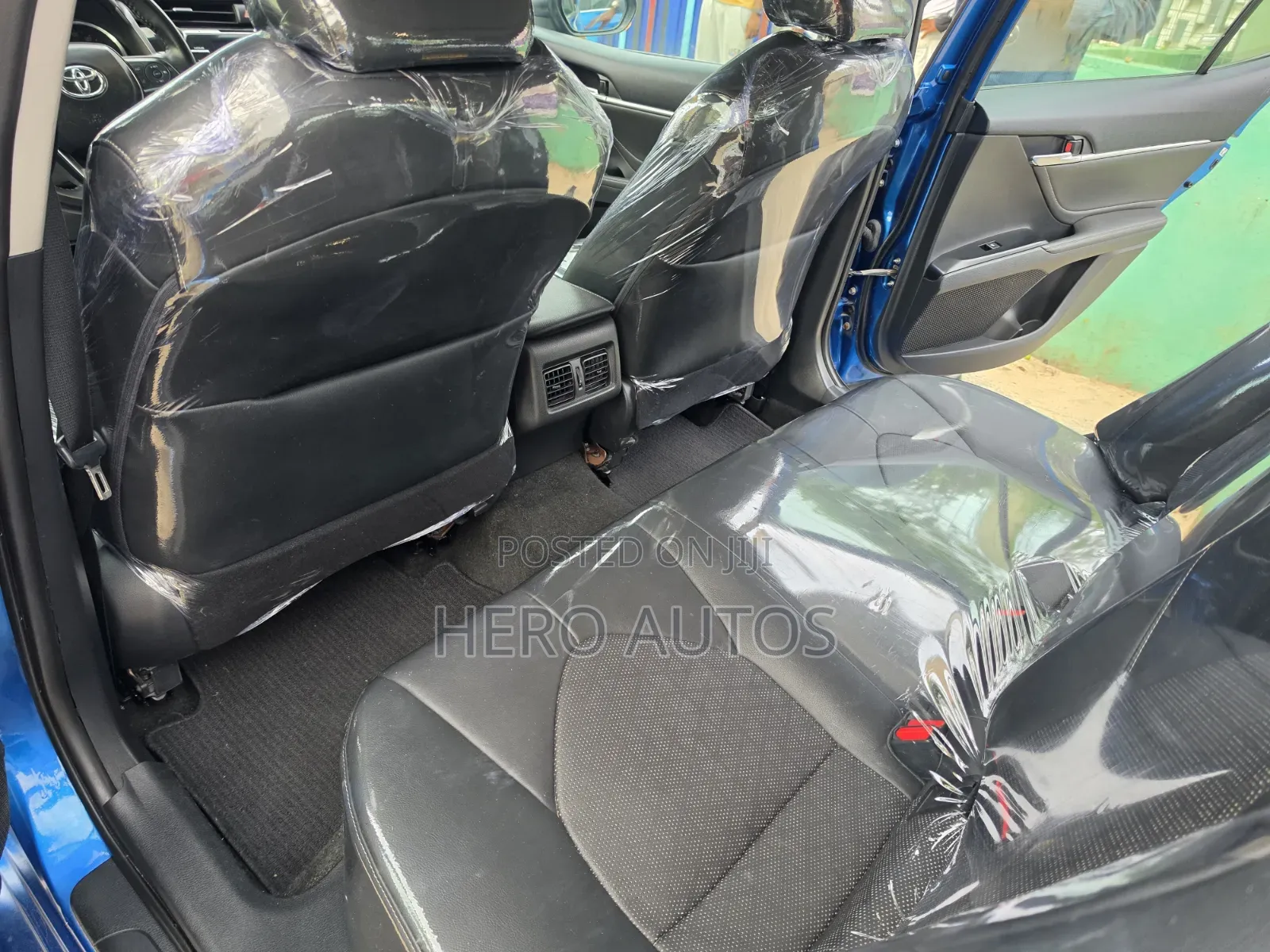 Toyota Camry 2018 Blue