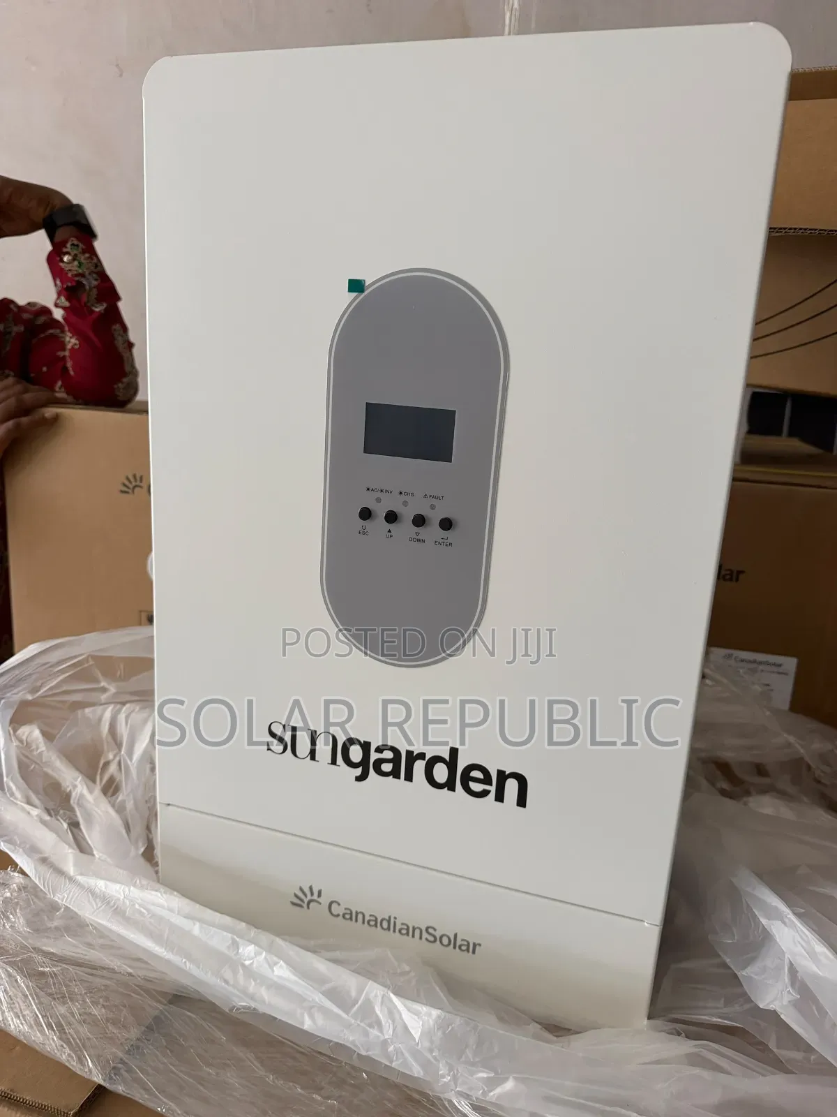 Canadian Solar Hybrid Inverter 11kW 48V