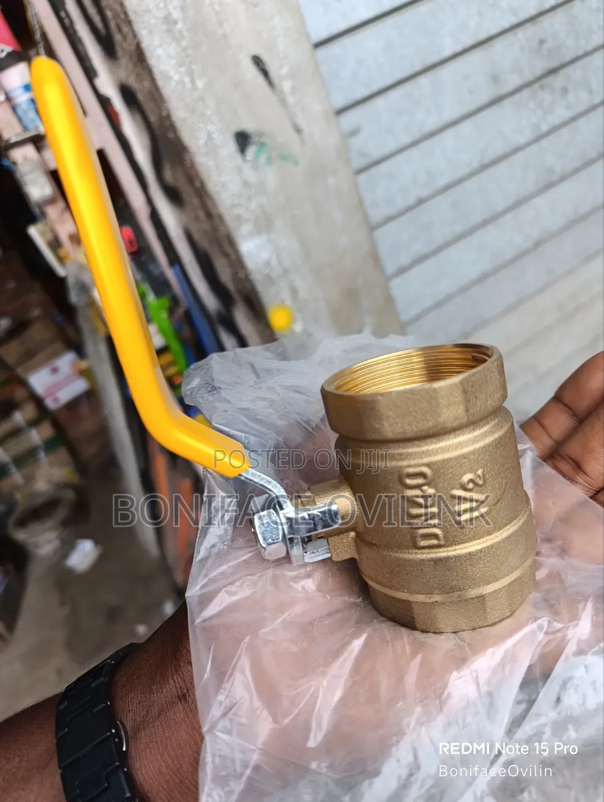 Brass Oil and Gas Ball Valves 1-1⁄2 Inch