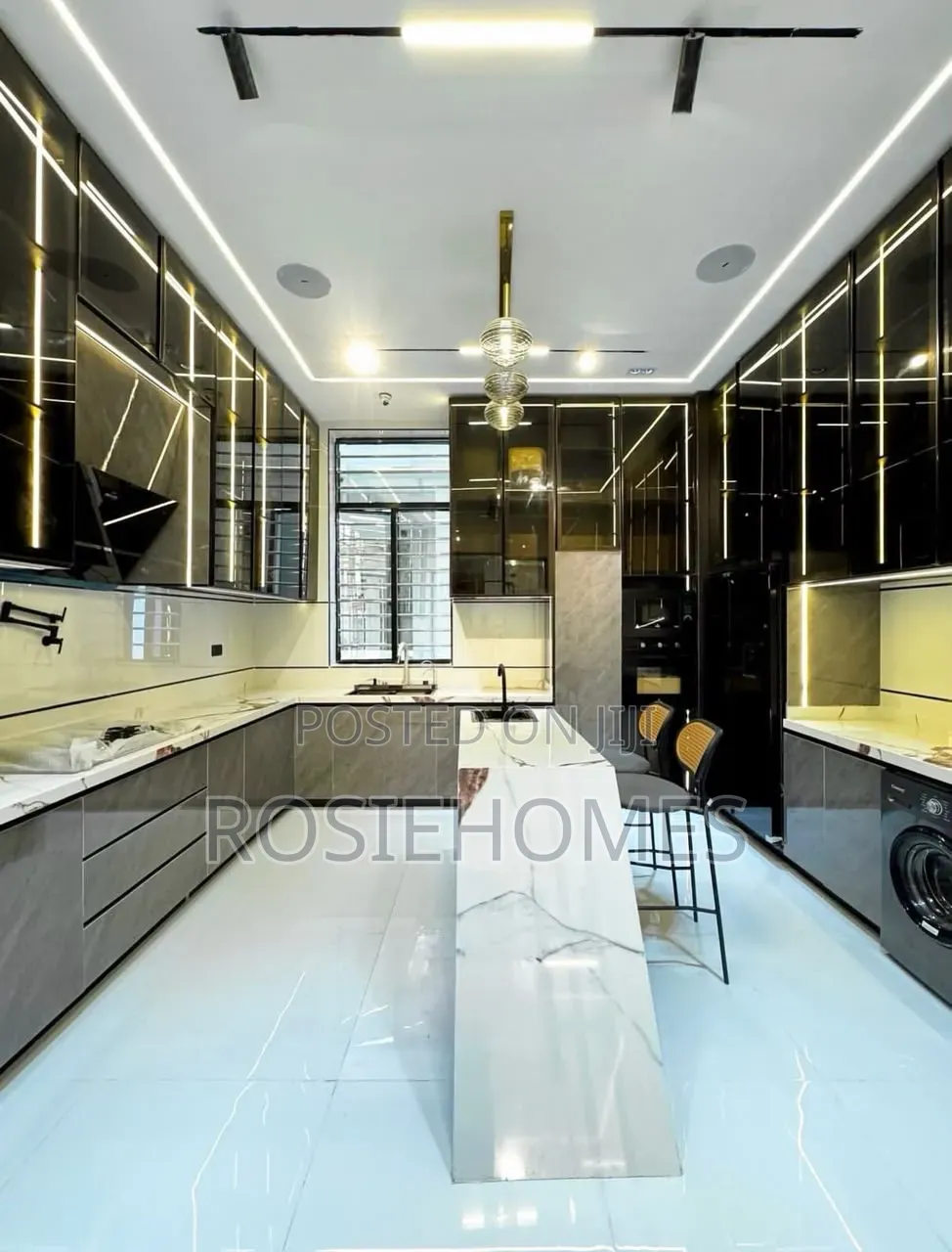 5bdrm Duplex in Lekki Conservation, Ikota for rent