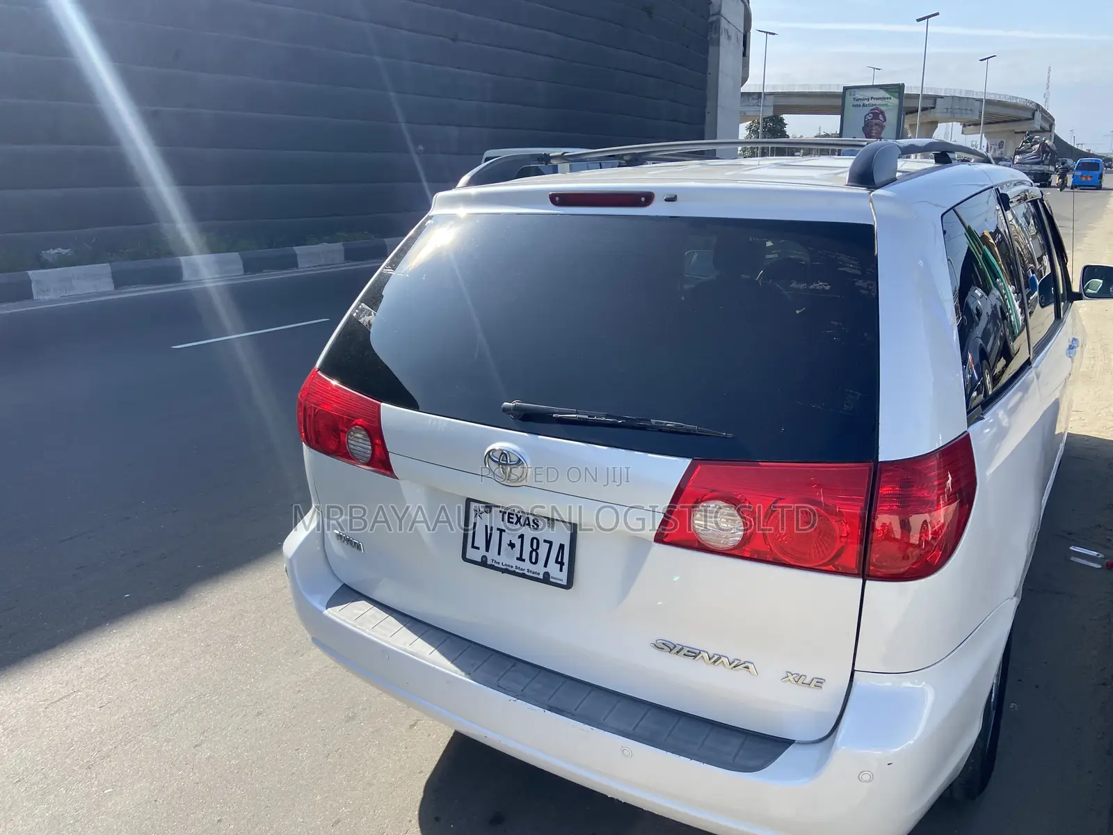 Toyota Sienna XLE 2008 White