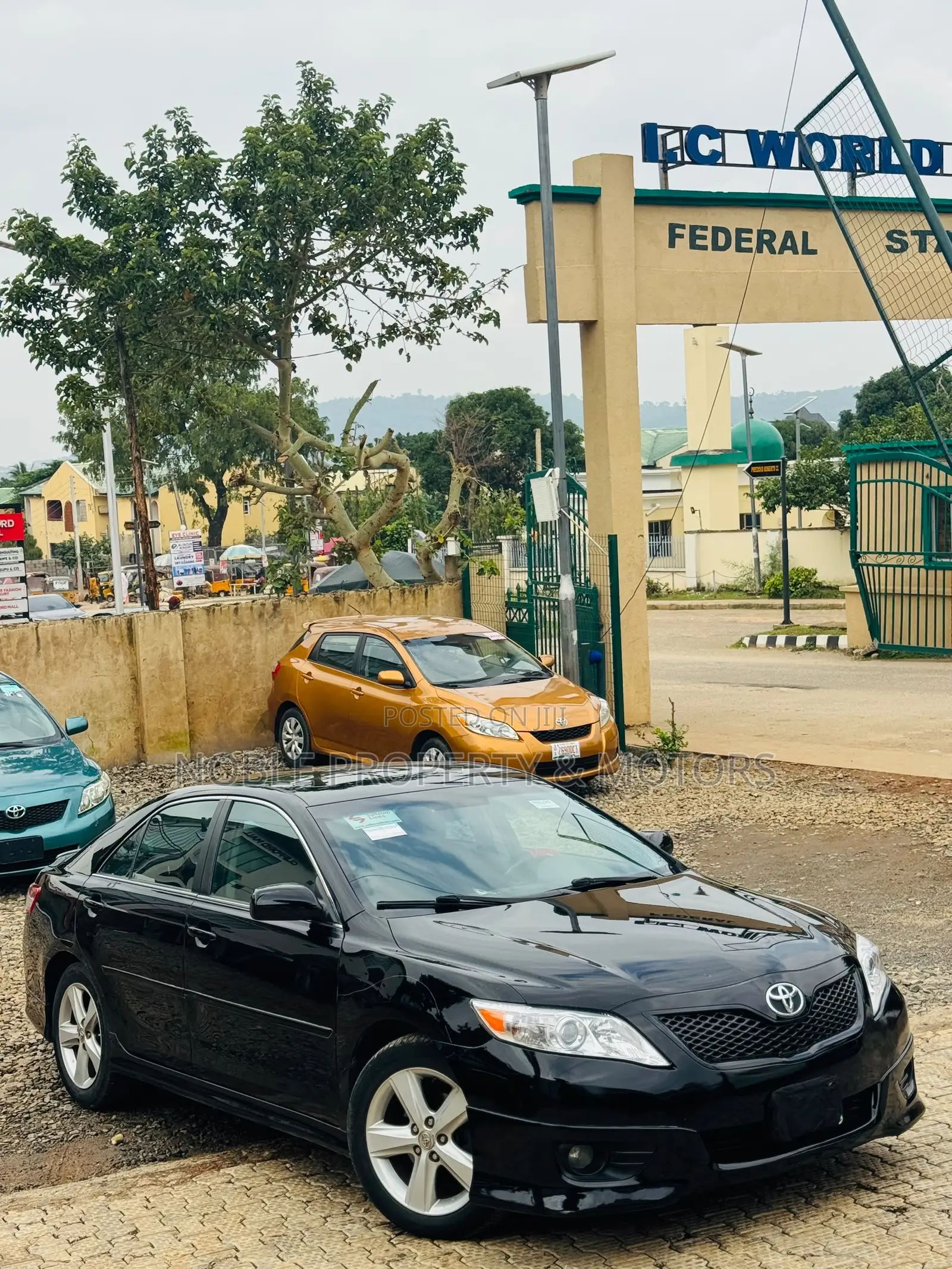 Toyota Camry SE 4dr Sedan (2.5L 4cyl 6A) 2011 Black