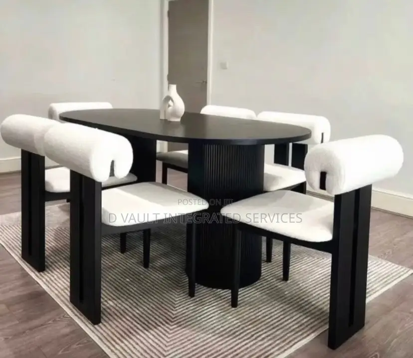 6 Seater Classic Marble Dining