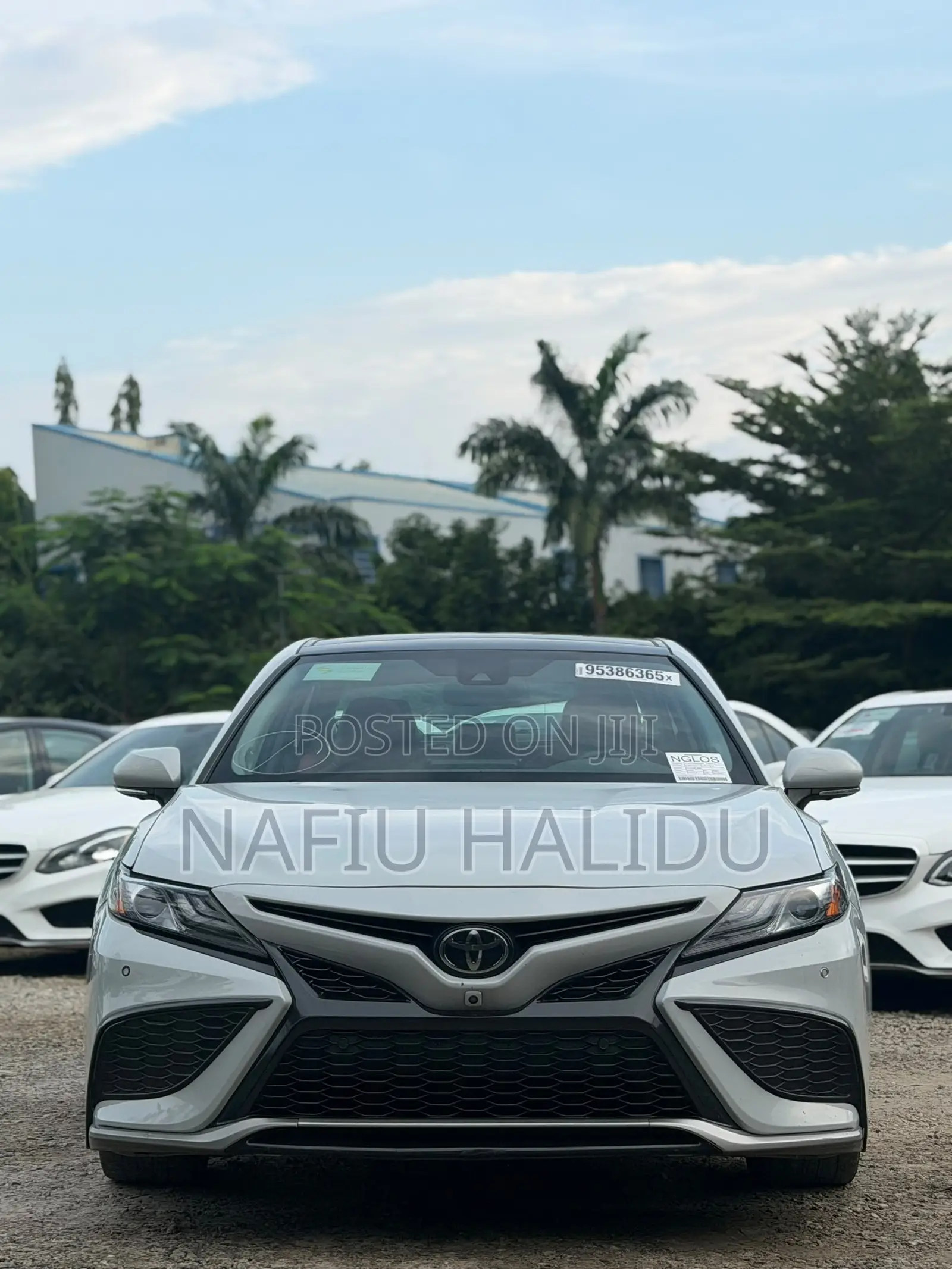 Toyota Camry 2022 White