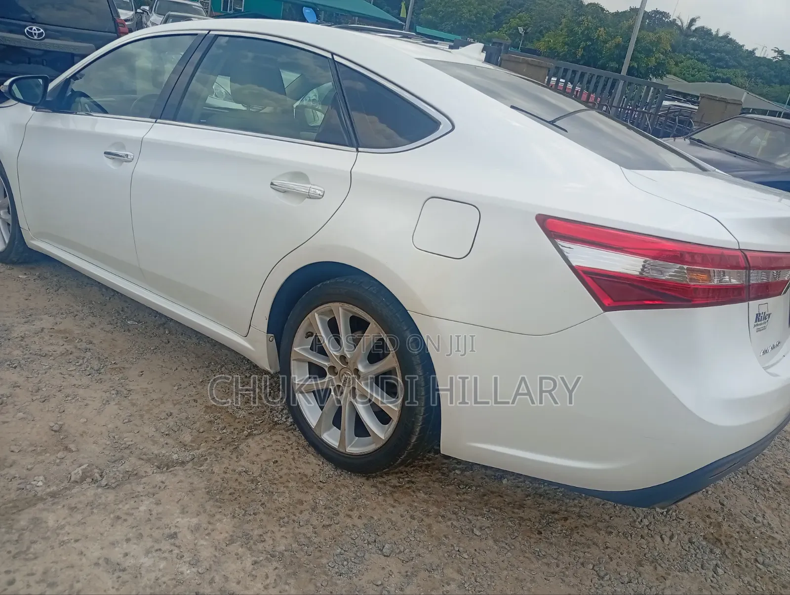 Toyota Avalon 2014 White