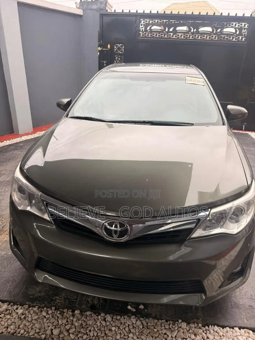 Toyota Camry 2014 Green