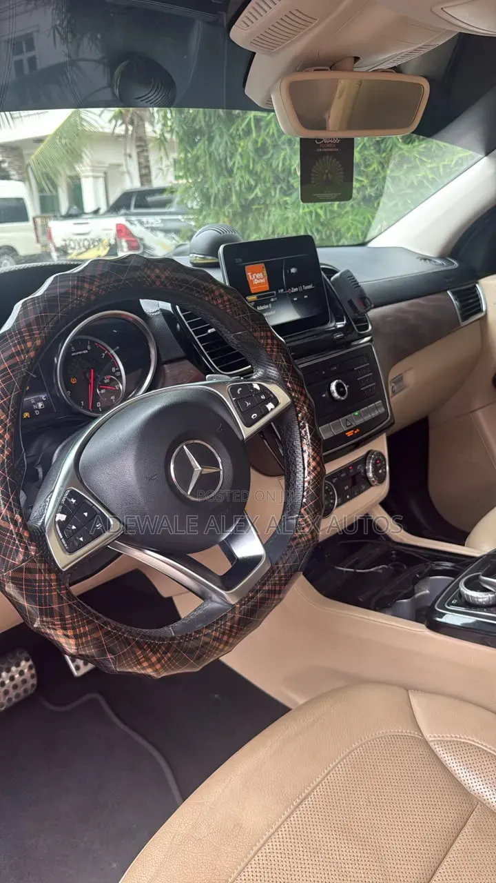 Mercedes-Benz GLE-Class AMG GLE 43 4MATIC 2018 Gray