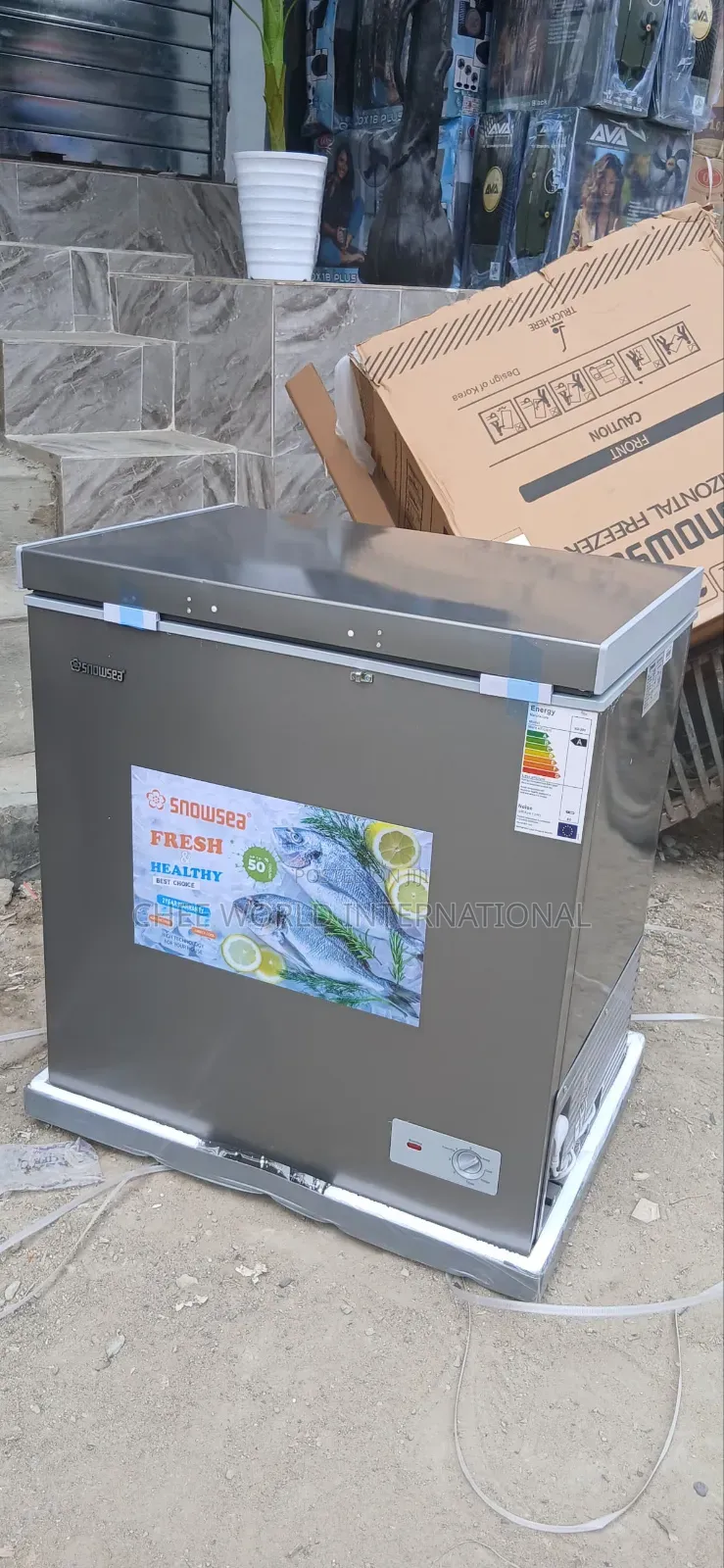 Original Snowsea Chest Freezer With Sensor Glass and 2years Warranty