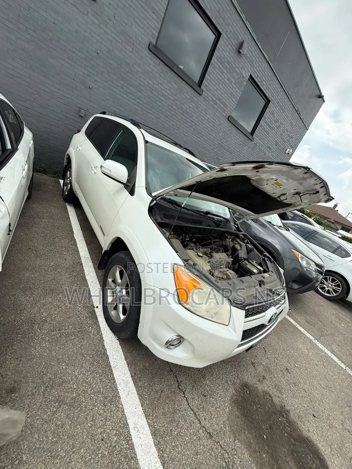 Toyota RAV4 2012 White