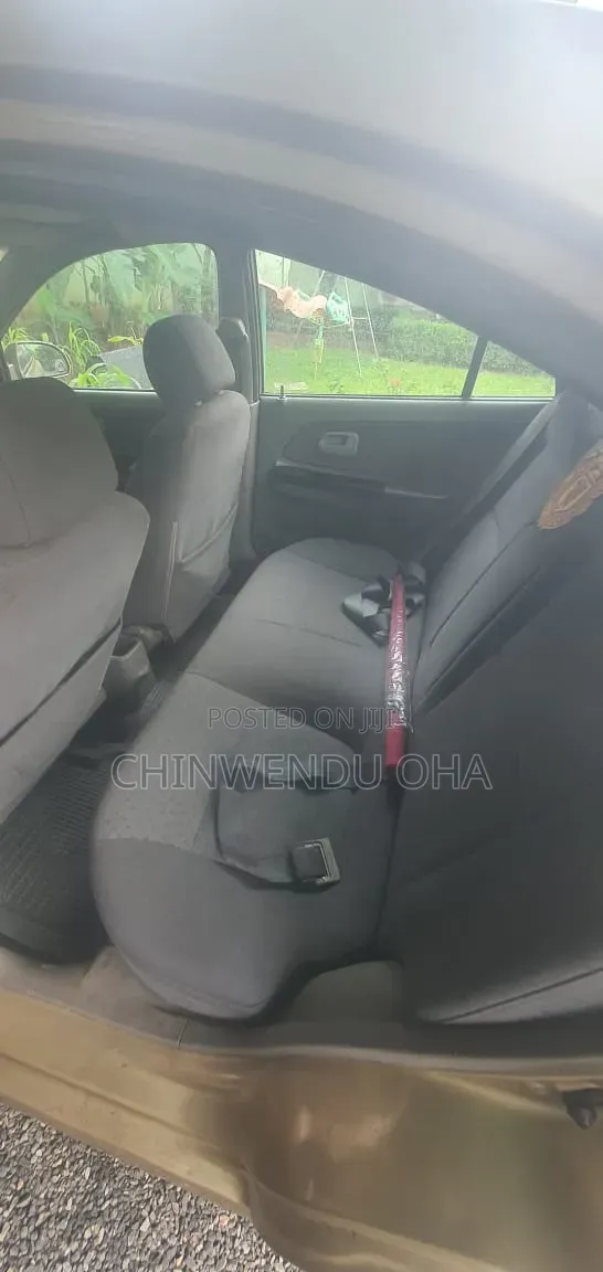 Kia Rio Sedan 2004 Gold