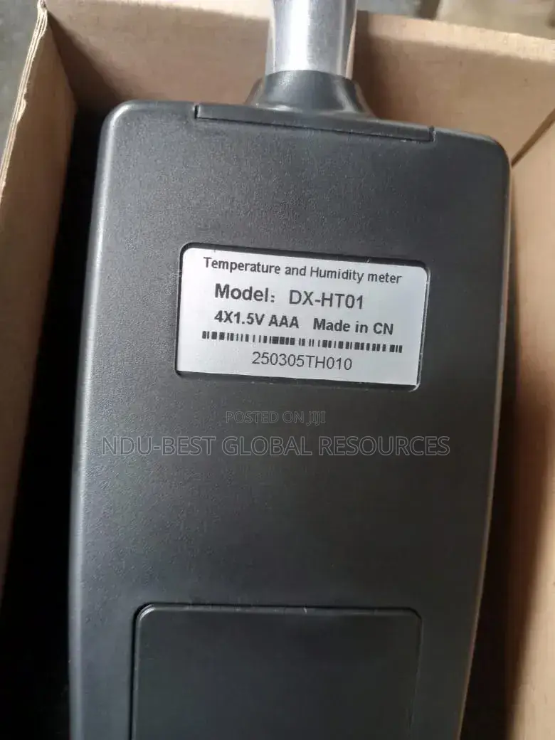 Daxin Instruments Temperature and Humidity Meter,