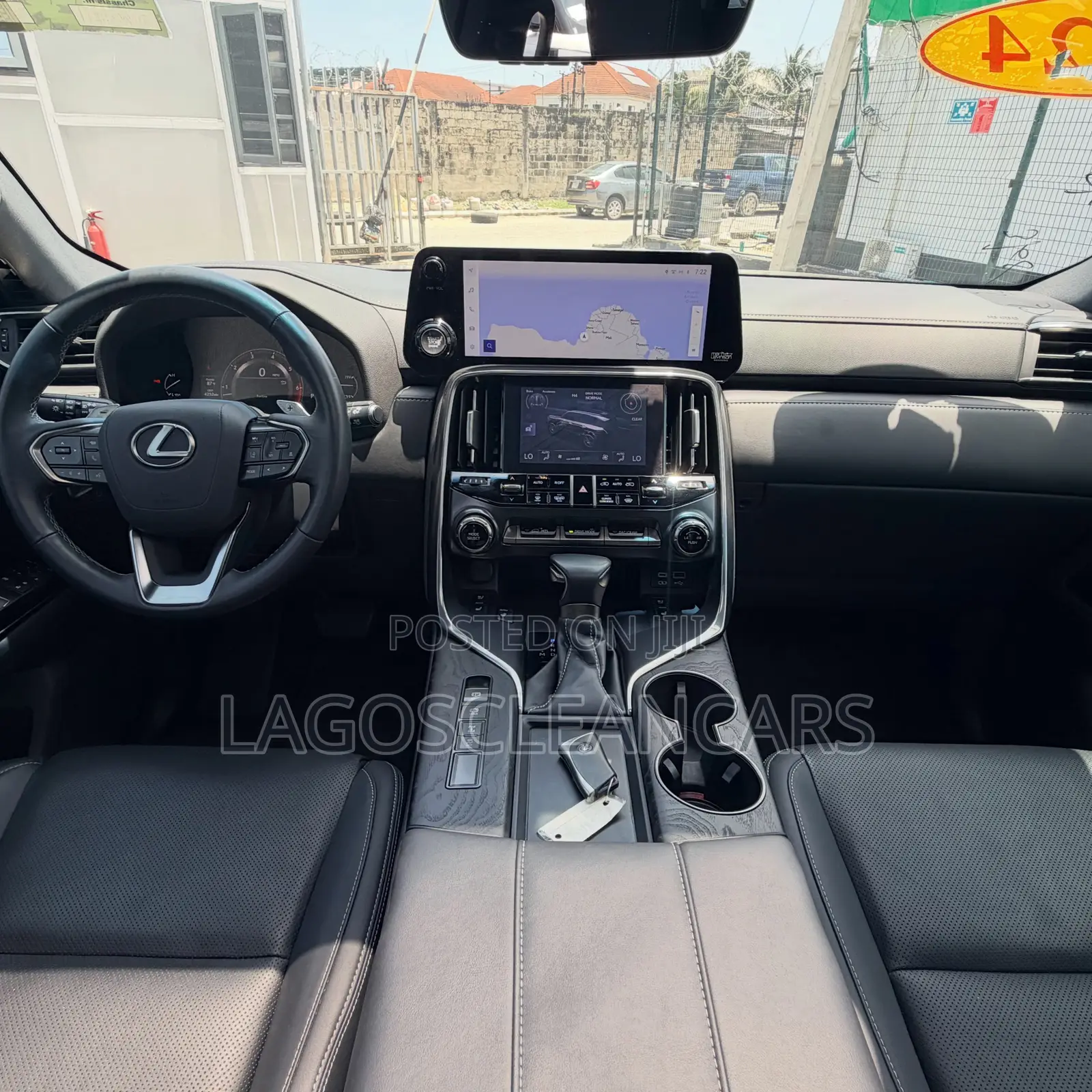 Lexus LX 600 2024 Black