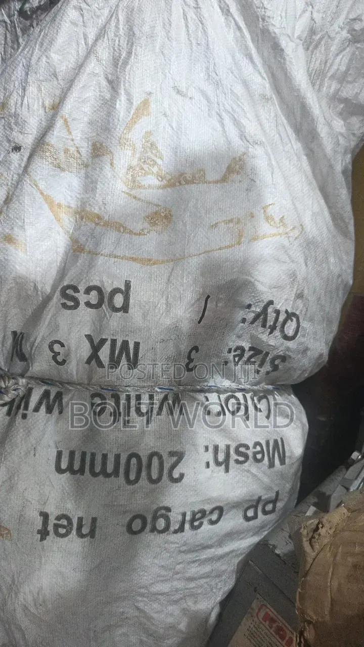 PP Cargo Mesh Net 3meter Length X3meter Hight 200mm and 24m Rim
