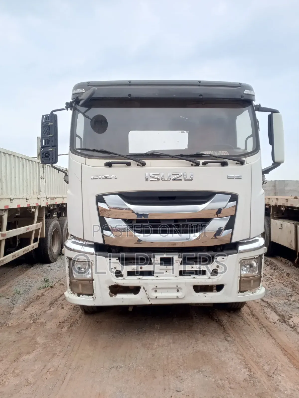 Isuzu Giga Tractor Head