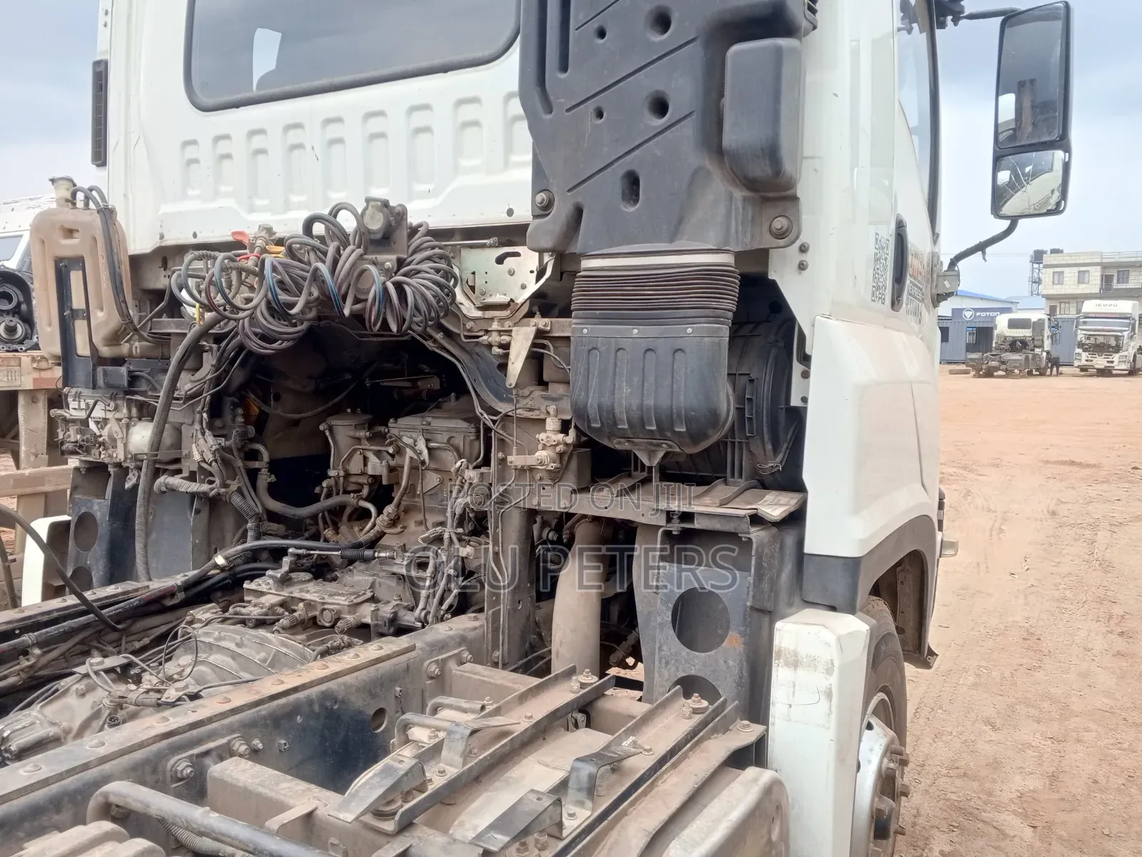 Isuzu Giga Tractor Head