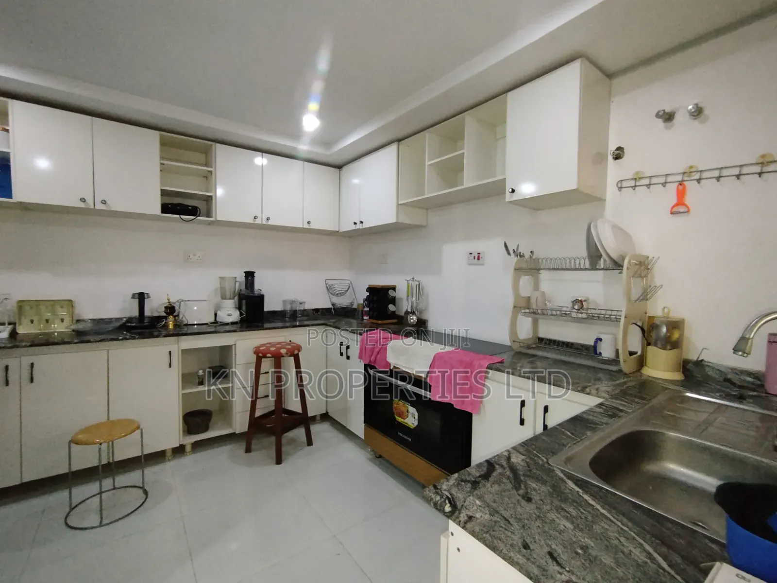 Furnished 4bdrm Duplex in Guzape for rent