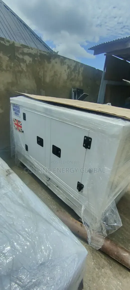 40KVA UK Perkins Soundproof Coper Coli Generator