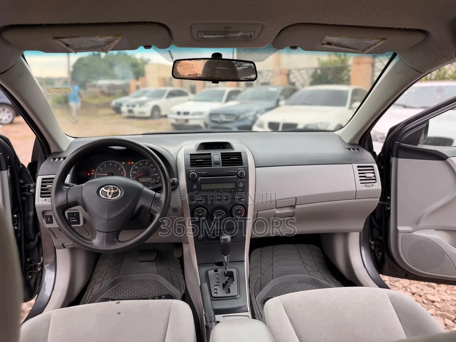 Toyota Corolla 2013 Gray