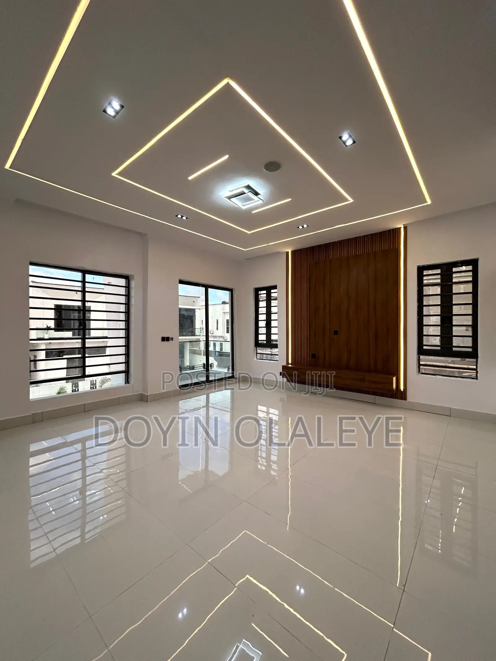 4bdrm Duplex in Ado / Ajah for sale