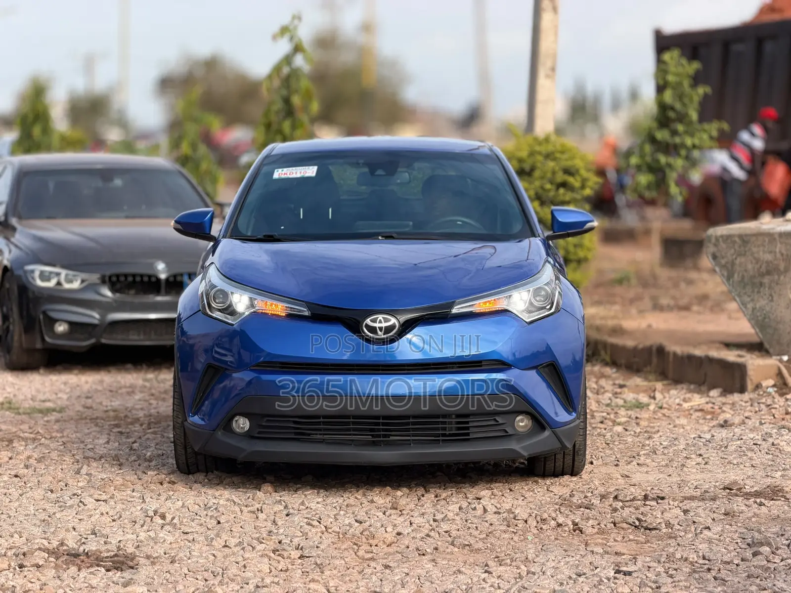 Toyota C-HR XLE Prermium FWD (2.0L 4cyl 2AM) 2018 Blue