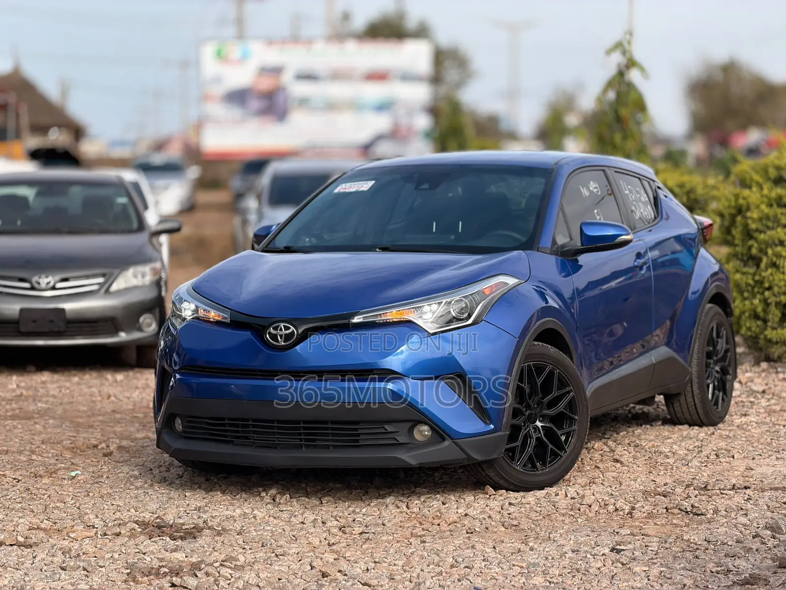 Toyota C-HR XLE Prermium FWD (2.0L 4cyl 2AM) 2018 Blue