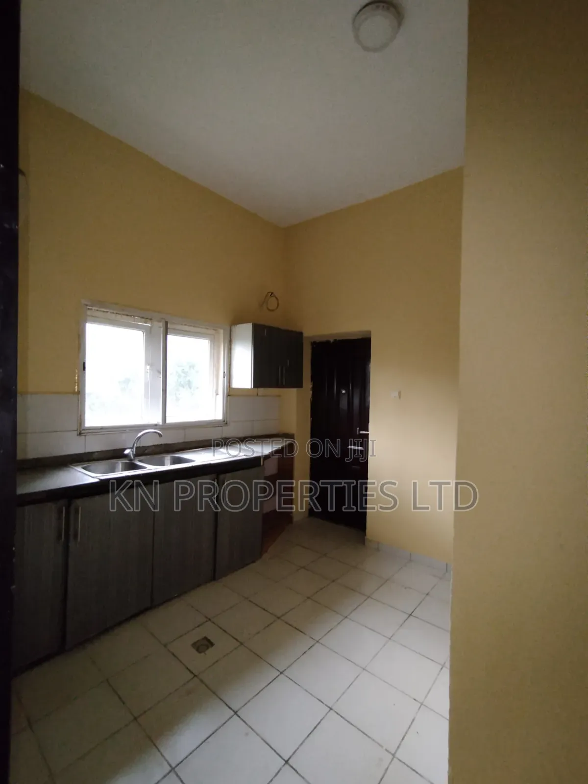3bdrm Block of Flats in Guzape for rent