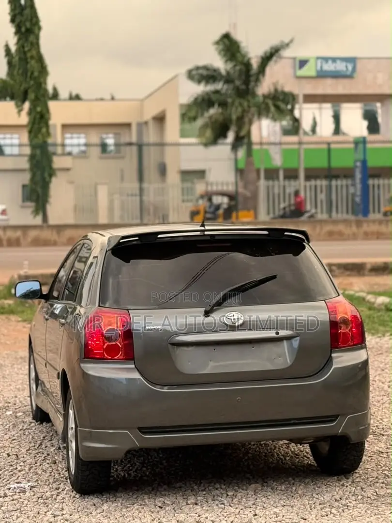Toyota Corolla 2007 Gray