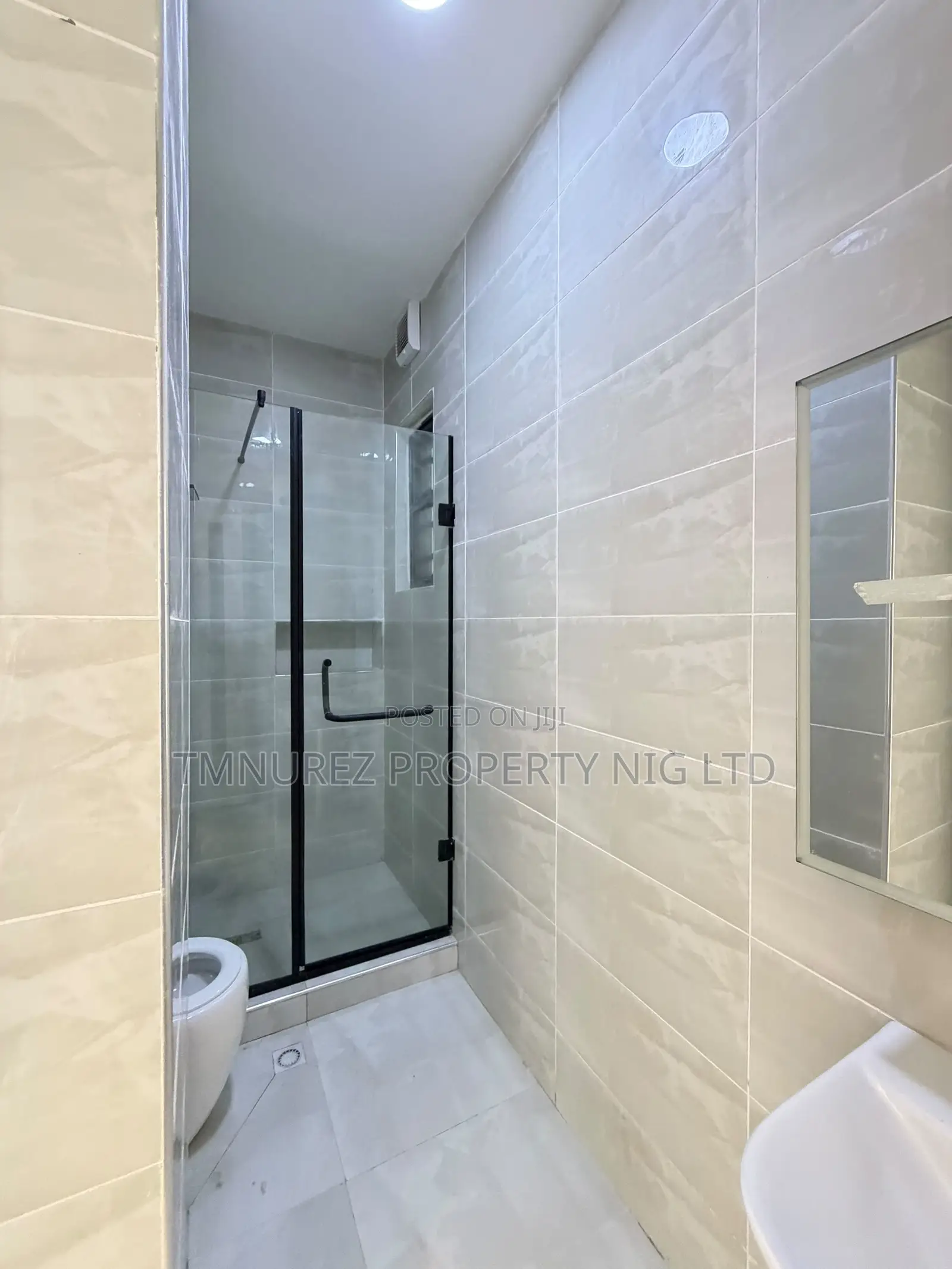 3bdrm Duplex in Lekki for sale