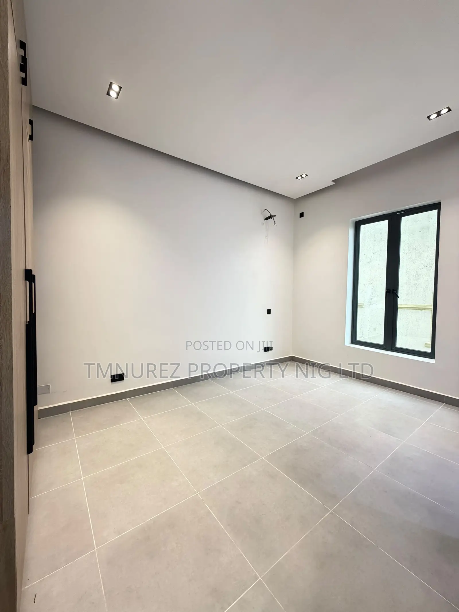 4bdrm Duplex in Lekki for sale