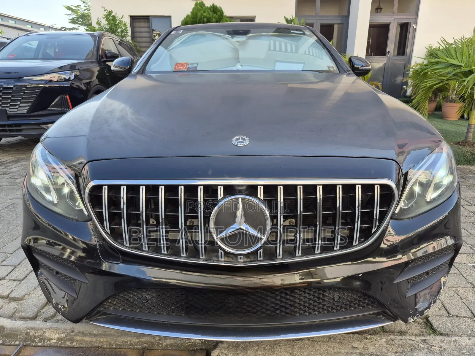 Mercedes-Benz E300 2018 Black