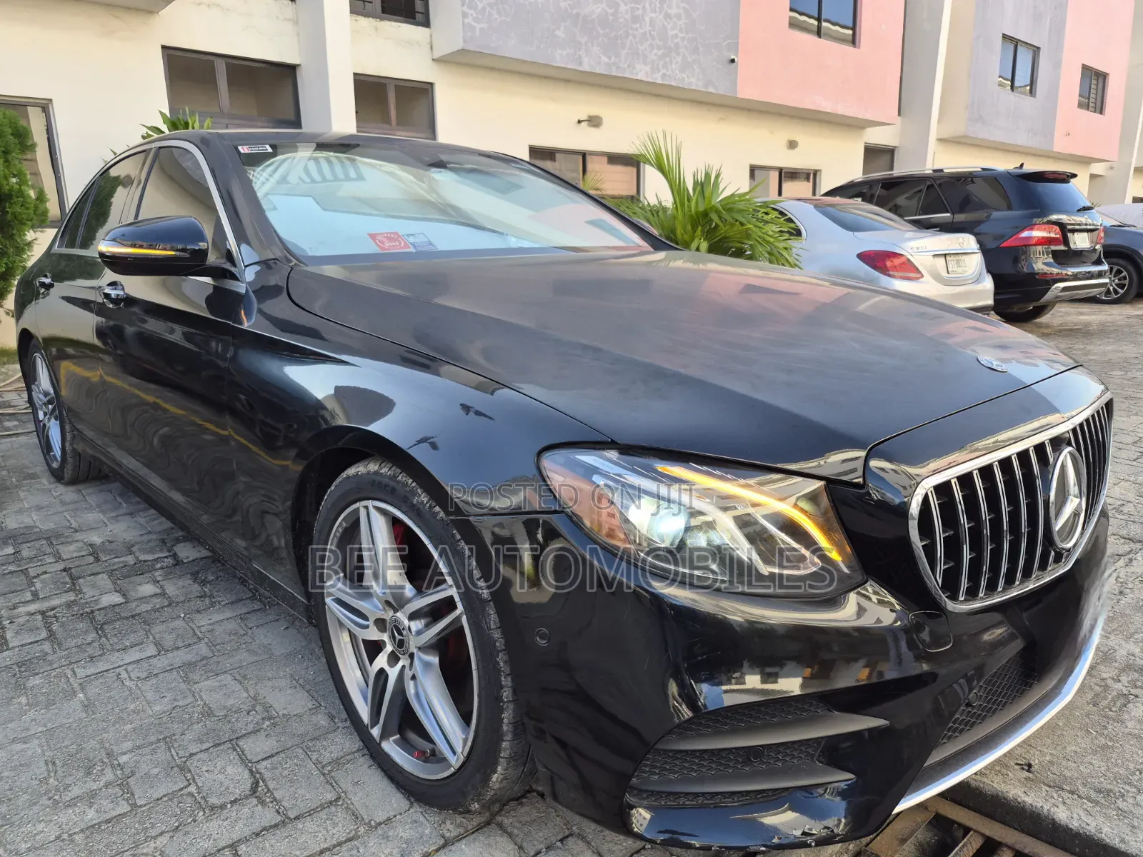 Mercedes-Benz E300 2018 Black