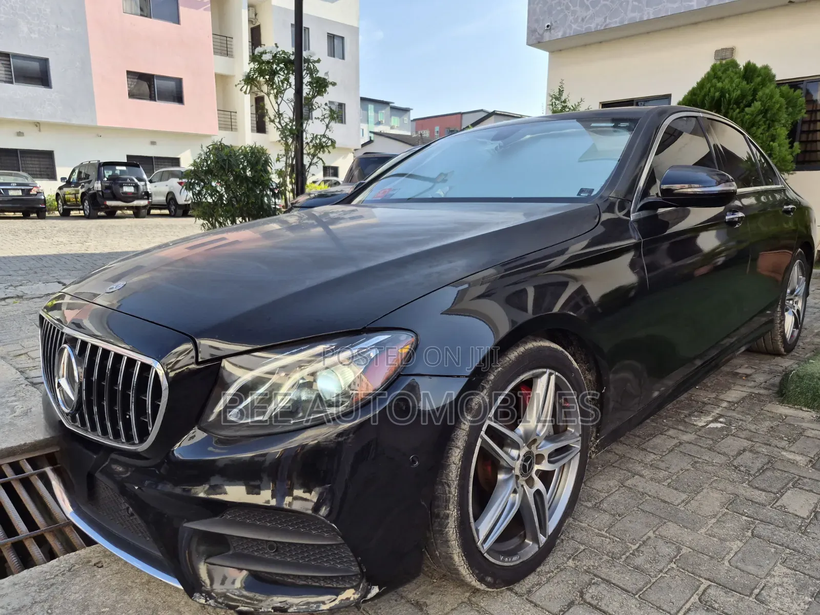 Mercedes-Benz E300 2018 Black