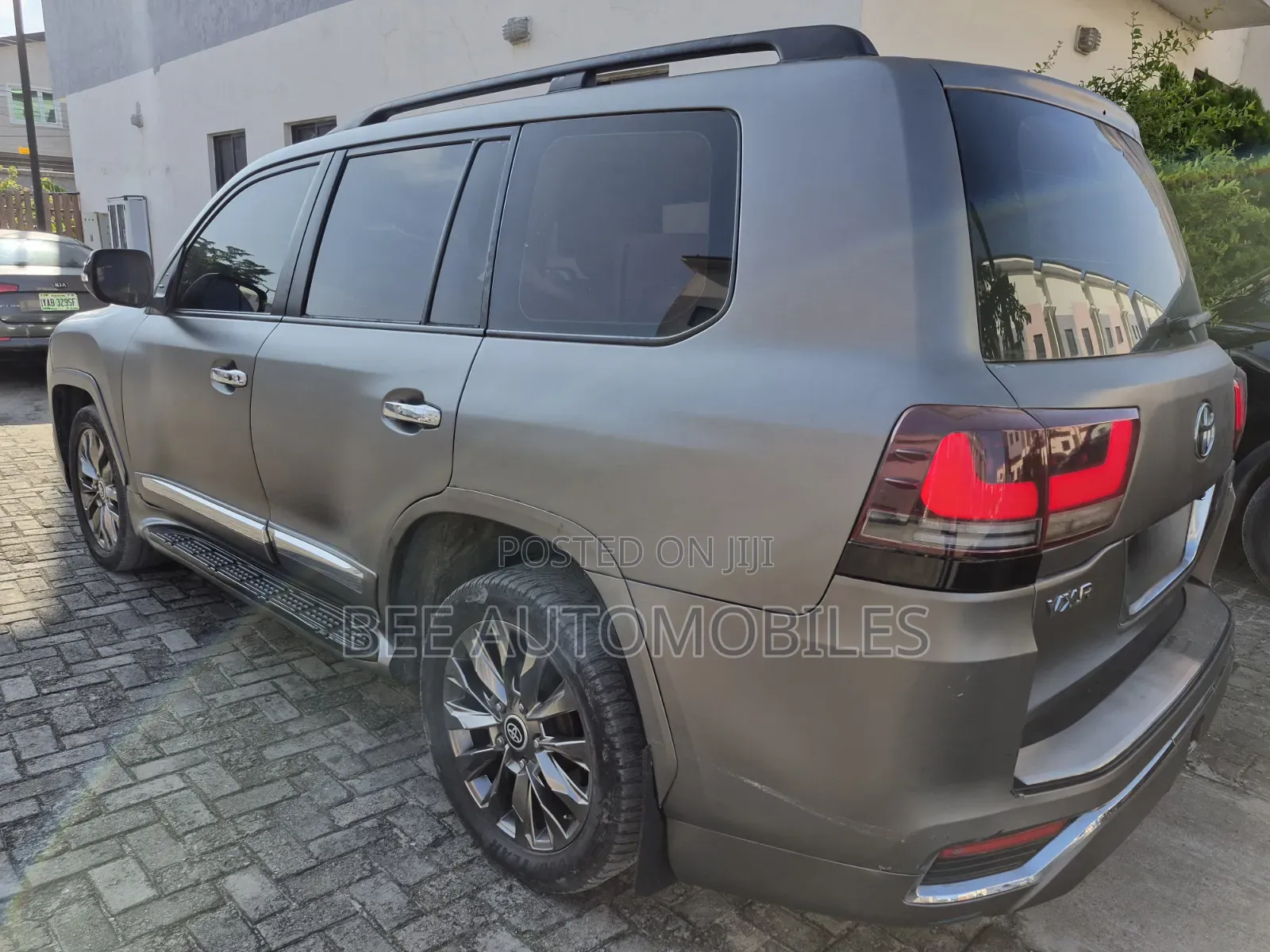 Toyota Land Cruiser 2013 Gray